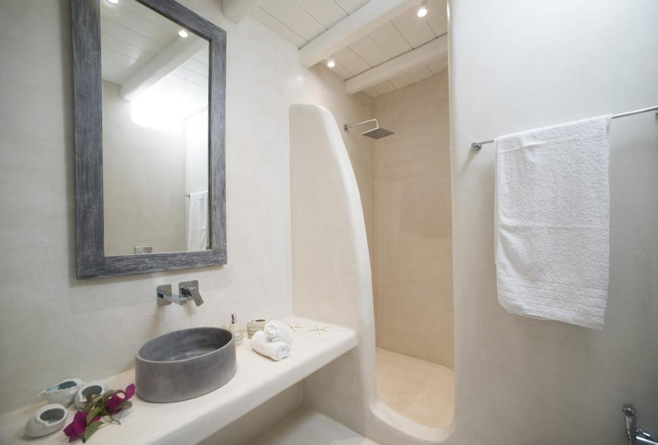 Gorgeous Studio In Cycladic Architecture Overlooking The Aegean Apartamento Houlakia  Exterior foto